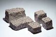 Five sizes of Granite Setts in rose-natural-split